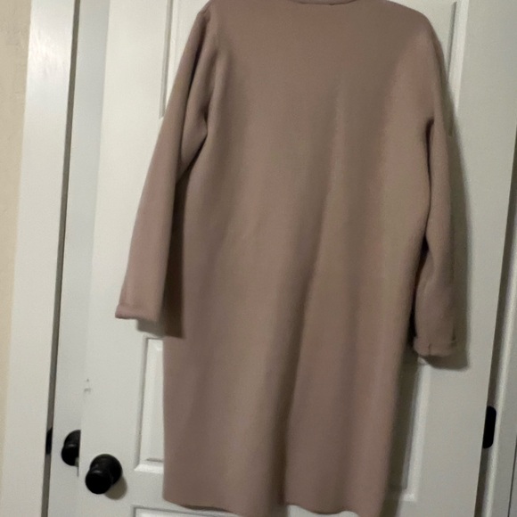 Ann Taylor Soft Light Camel Knit Sweater/Coat  Size M - Picture 2 of 4